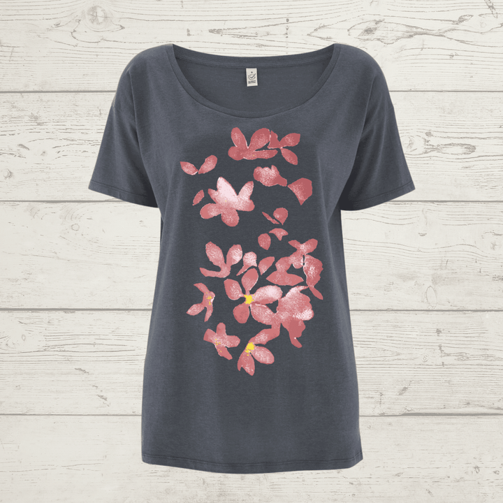 Women’s earthpositive blossom oversized t-shirt - light