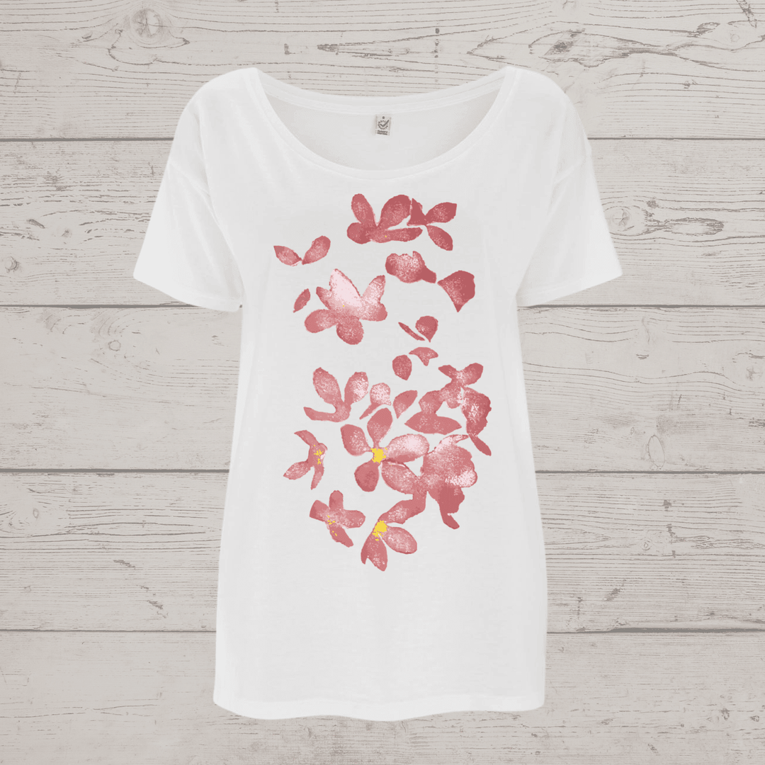 Women’s earthpositive blossom oversized t-shirt - white /